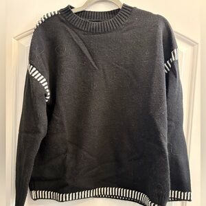 Elegant Black and White Women's Crewneck Sweater